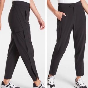 Athleta Uptown Ankle Pant Cargo Black Sporty Athletic Jogger Women’s 2 Petite